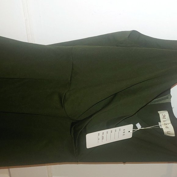 Olive Green Sleeveless V Neck Pleated Ruching Faux Wrap Zipper Sheath Dress - Picture 8 of 13